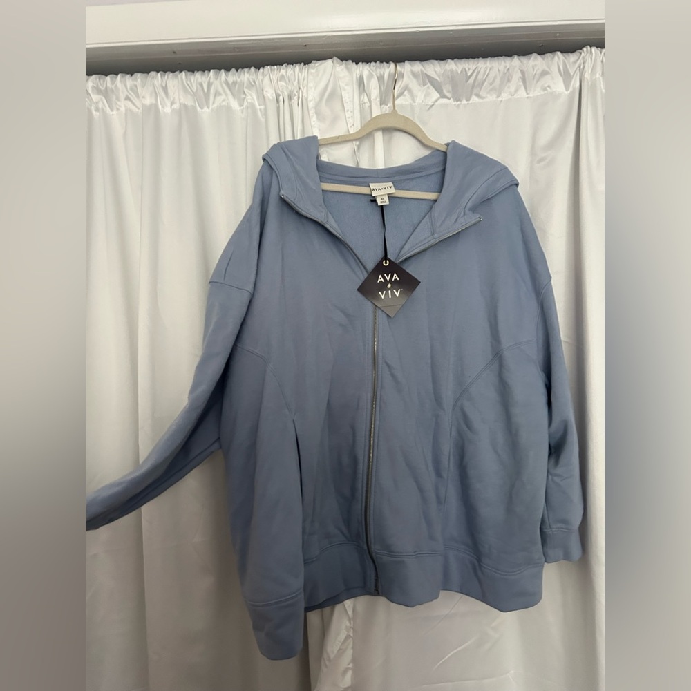 NWT plus size zip up hoodie